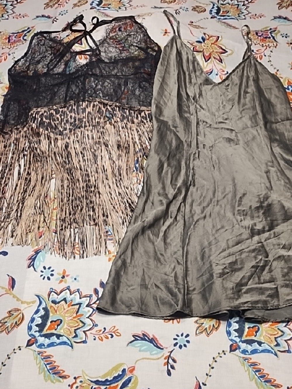 Victoria's Secret Medium Slip/Camisole Lot